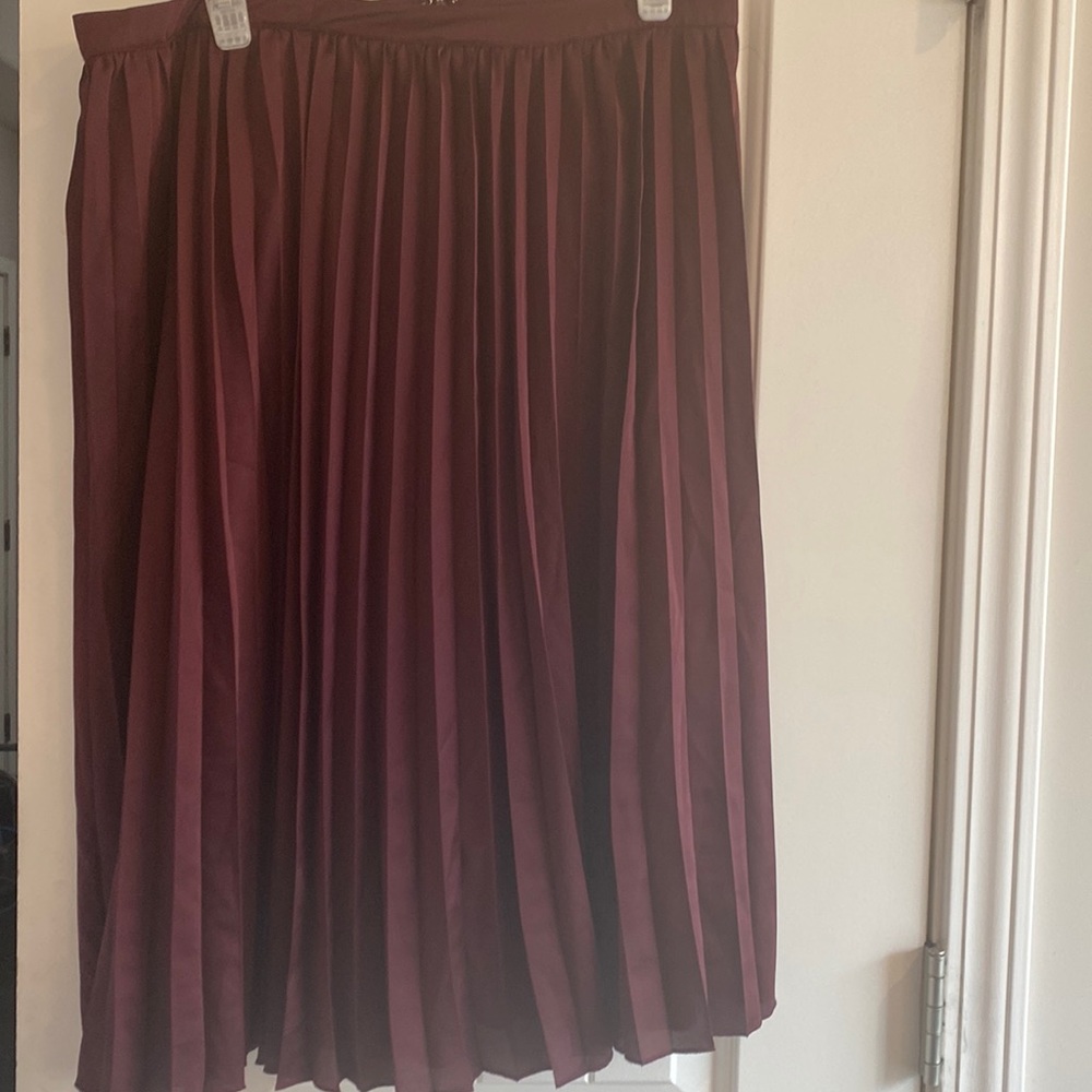 Midi skirt